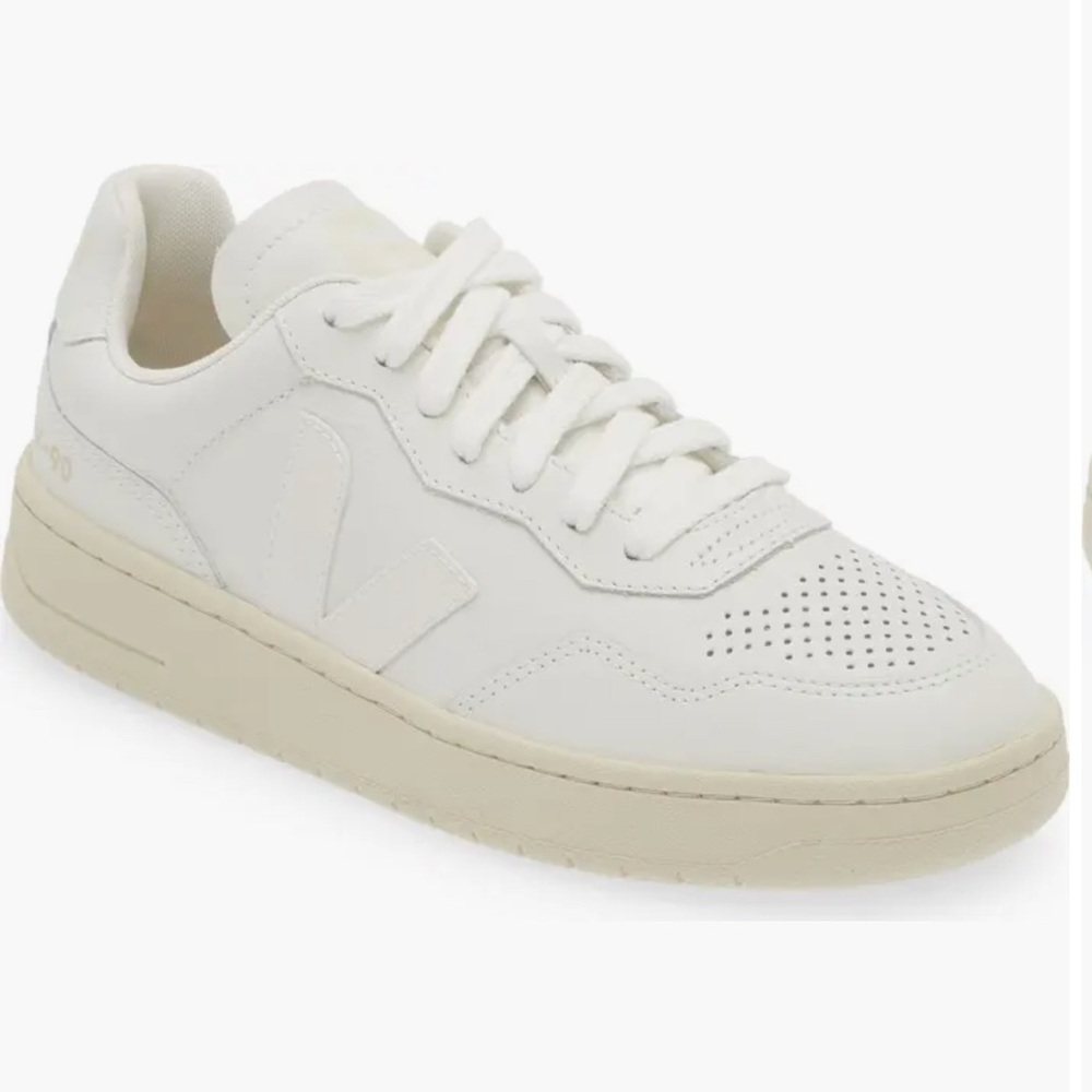 Veja Women’s V-90 Leather Sneaker